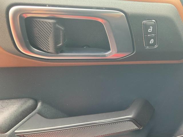 2024 Ford Bronco Vehicle Photo in Kaukauna, WI 54130