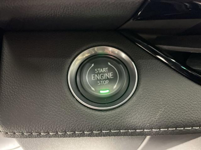 2025 Buick Enclave Vehicle Photo in GILBERT, AZ 85297-0402