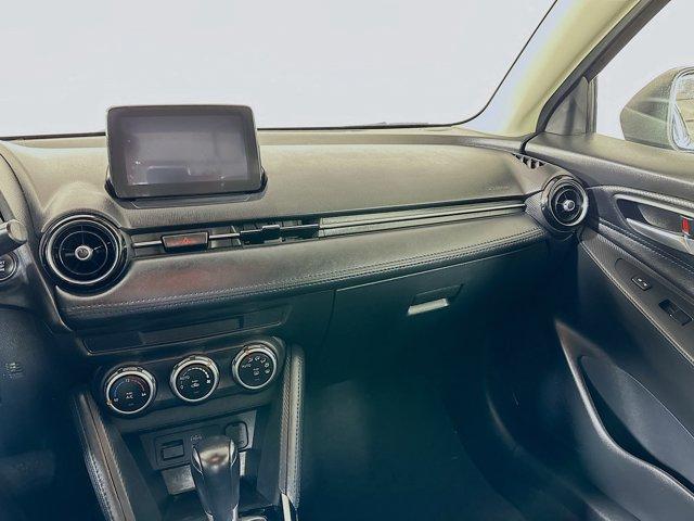 2019 Toyota Yaris Sedan Vehicle Photo in Doylestown, PA 18902