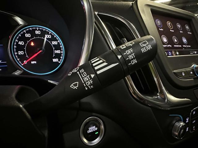 2022 Chevrolet Equinox Vehicle Photo in Roslyn, NY 11576