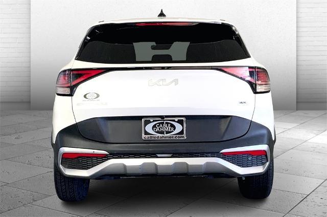 2024 Kia Sportage Vehicle Photo in Lees Summit, MO 64086