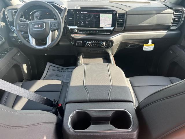 2025 GMC Sierra 3500 HD Vehicle Photo in COLUMBIA, MO 65203-3903