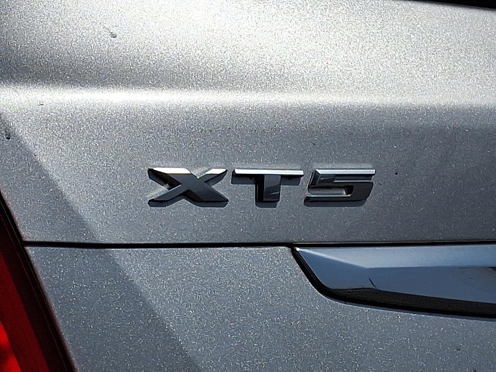 2017 Cadillac XT5 Vehicle Photo in BETHLEHEM, PA 18017-9401