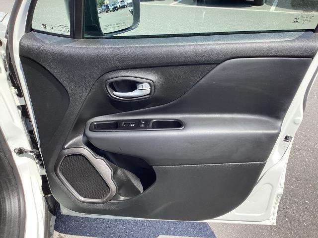 2023 Jeep Renegade Vehicle Photo in Gardner, MA 01440