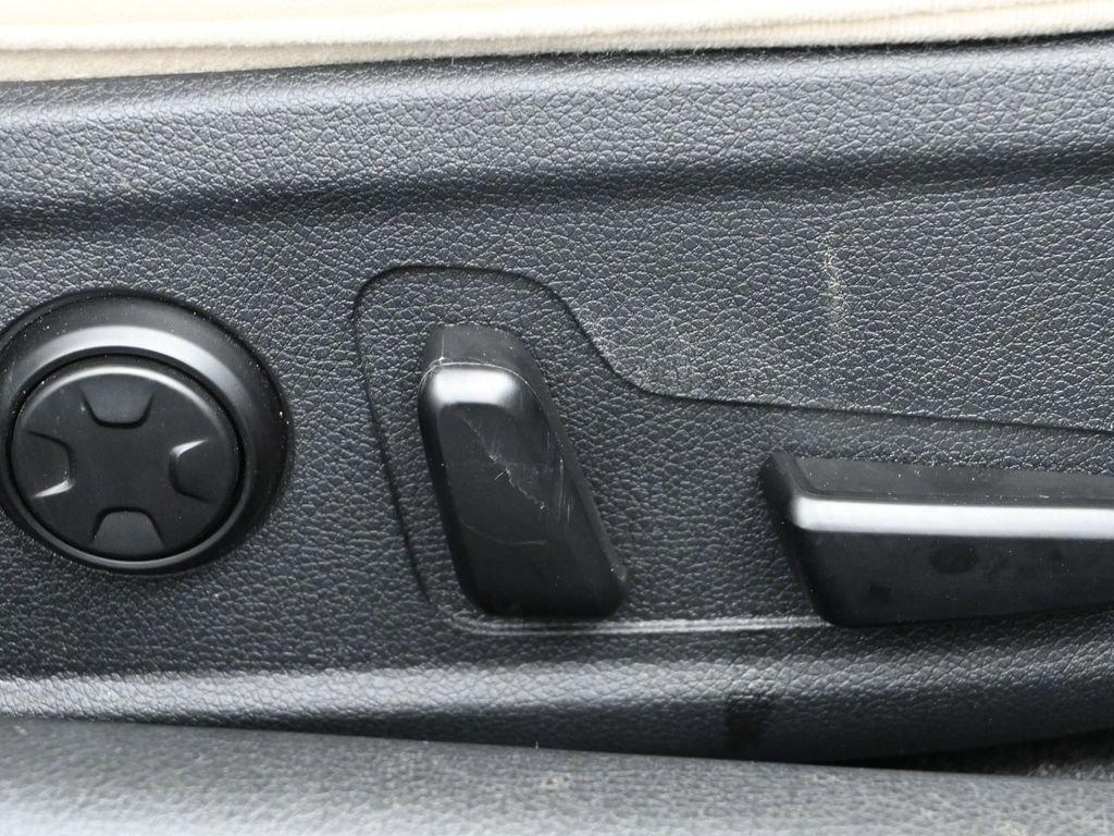 2023 Kia Stinger Vehicle Photo in Cedar Rapids, IA 52402