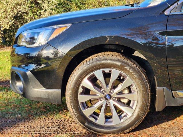 2017 Subaru Outback Vehicle Photo in DALLAS, TX 75209