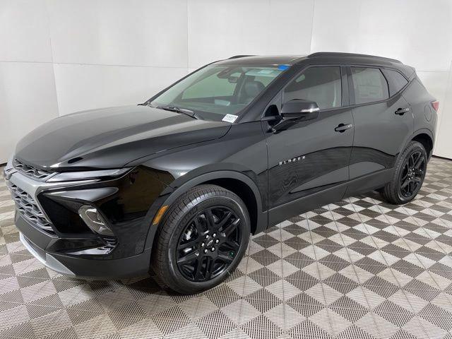 2025 Chevrolet Blazer Vehicle Photo in PHOENIX, AZ 85014-3381