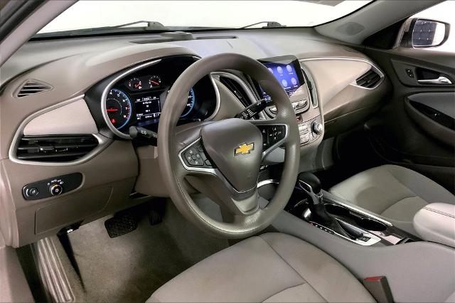 2022 Chevrolet Malibu Vehicle Photo in Lees Summit, MO 64086