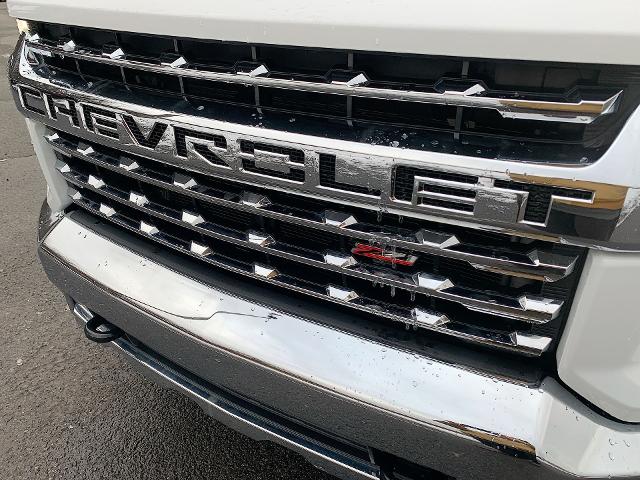 2023 Chevrolet Silverado 2500 HD Vehicle Photo in MOON TOWNSHIP, PA 15108-2571