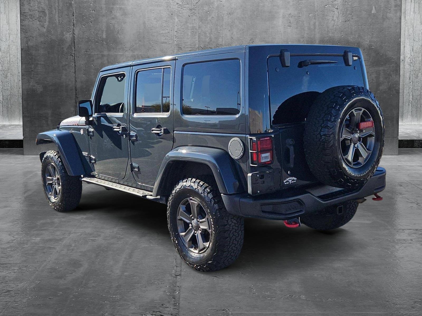 2017 Jeep Wrangler Unlimited Vehicle Photo in GILBERT, AZ 85297-0446