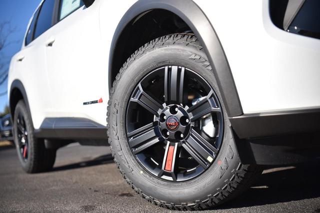 2025 Nissan Rogue Vehicle Photo in Ballwin, MO 63011