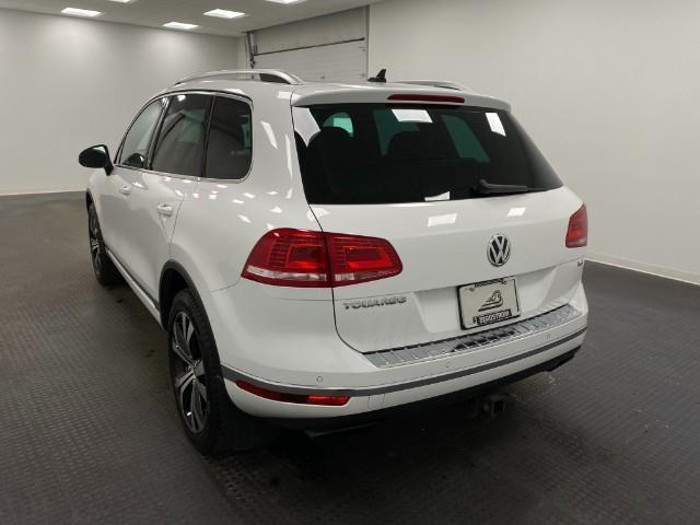 2017 Volkswagen Touareg Vehicle Photo in Appleton, WI 54913