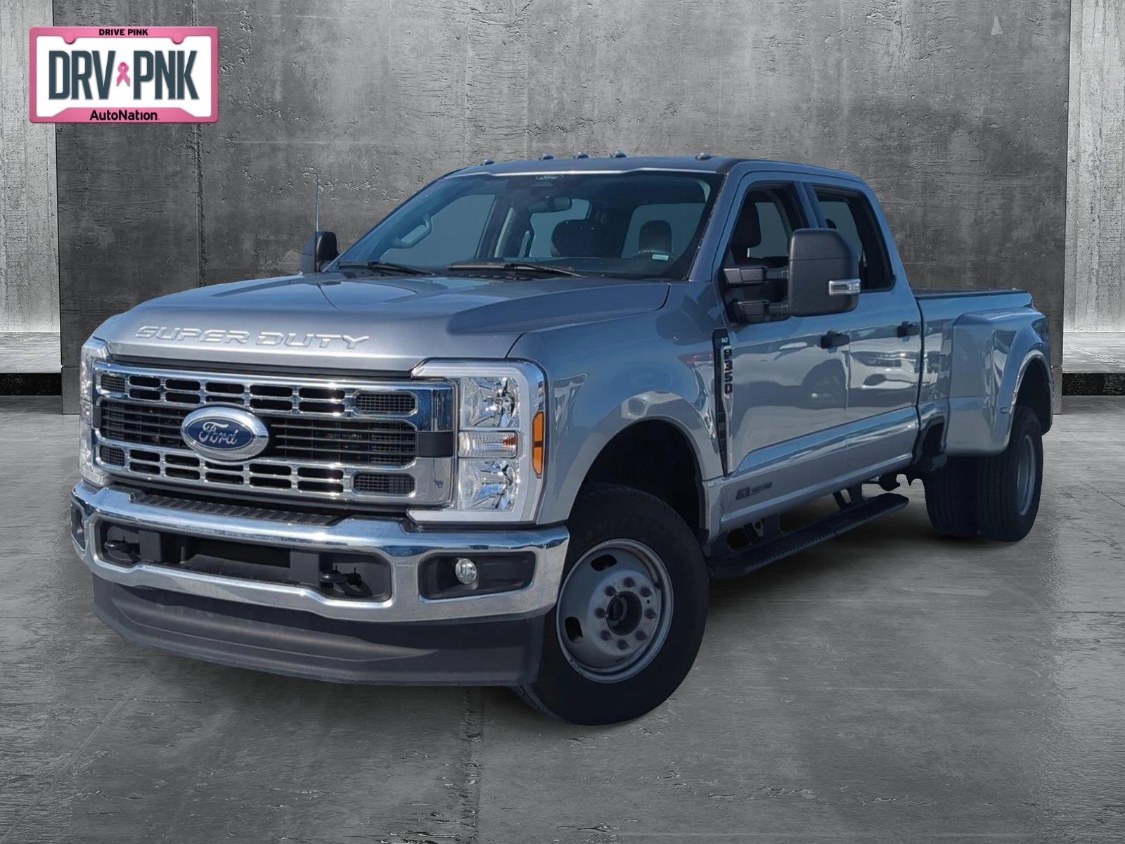 2024 Ford Super Duty F-350 DRW Vehicle Photo in Ft. Myers, FL 33907