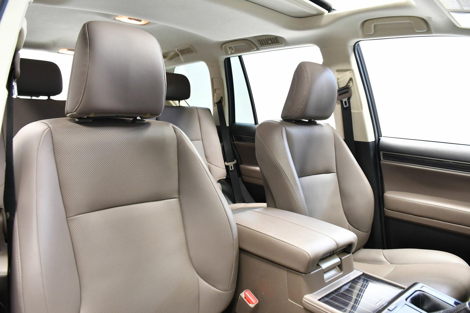 2023 Lexus GX 460 Vehicle Photo in DALLAS, TX 75235