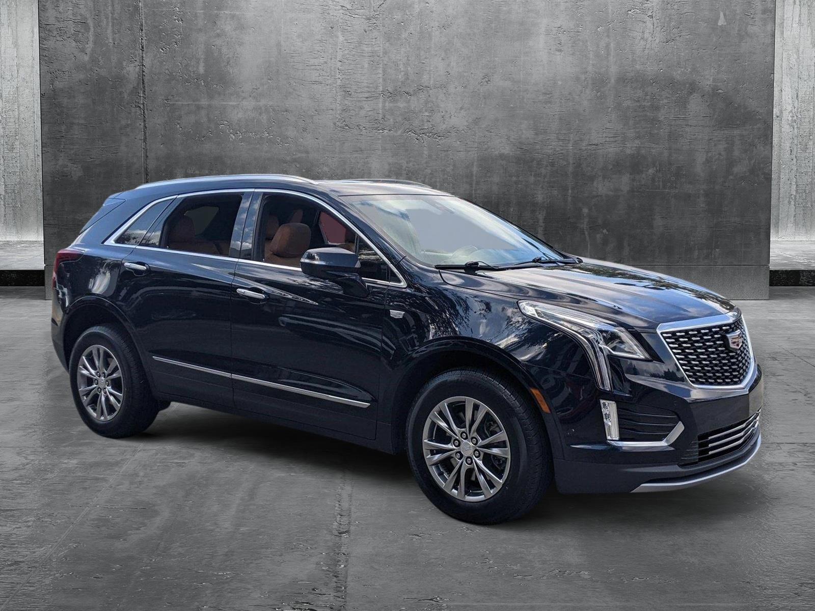 2022 Cadillac XT5 Vehicle Photo in PEMBROKE PINES, FL 33024-6534