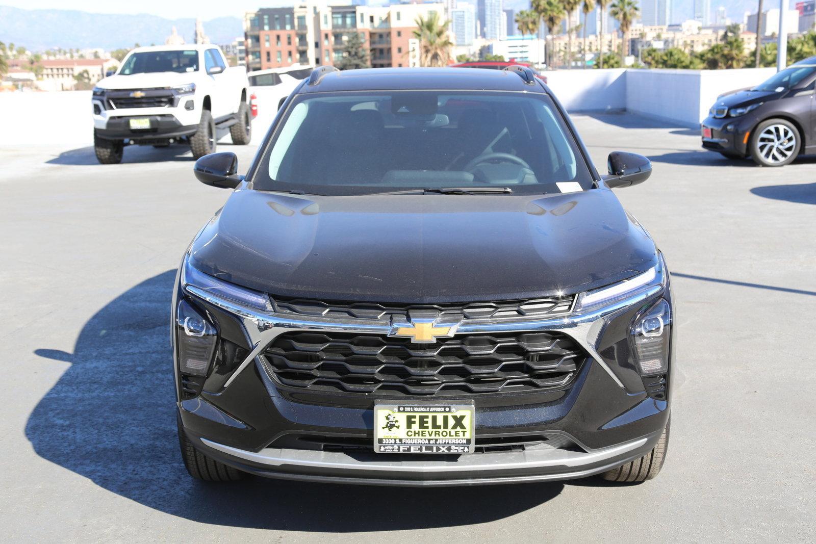 2025 Chevrolet Trax Vehicle Photo in LOS ANGELES, CA 90007-3794