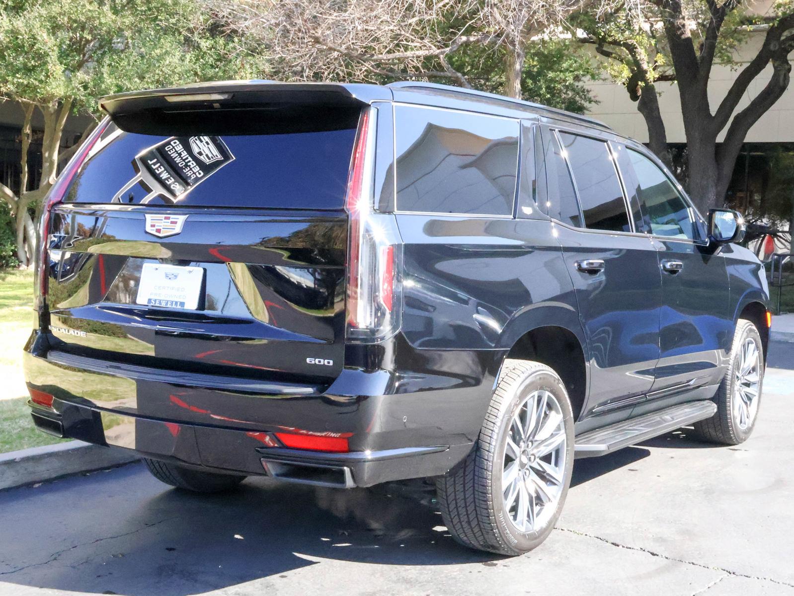 2024 Cadillac Escalade Vehicle Photo in DALLAS, TX 75209-3095