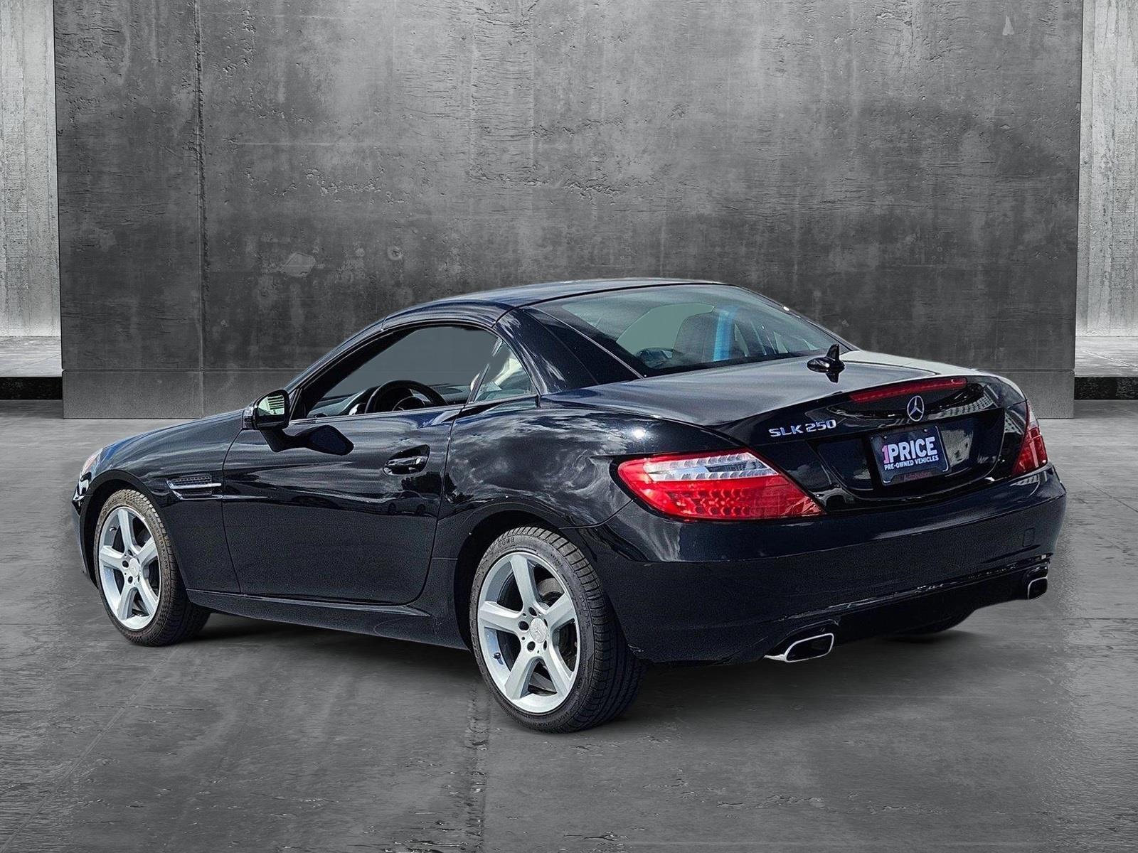 2015 Mercedes-Benz SLK-Class Vehicle Photo in Fort Lauderdale, FL 33316