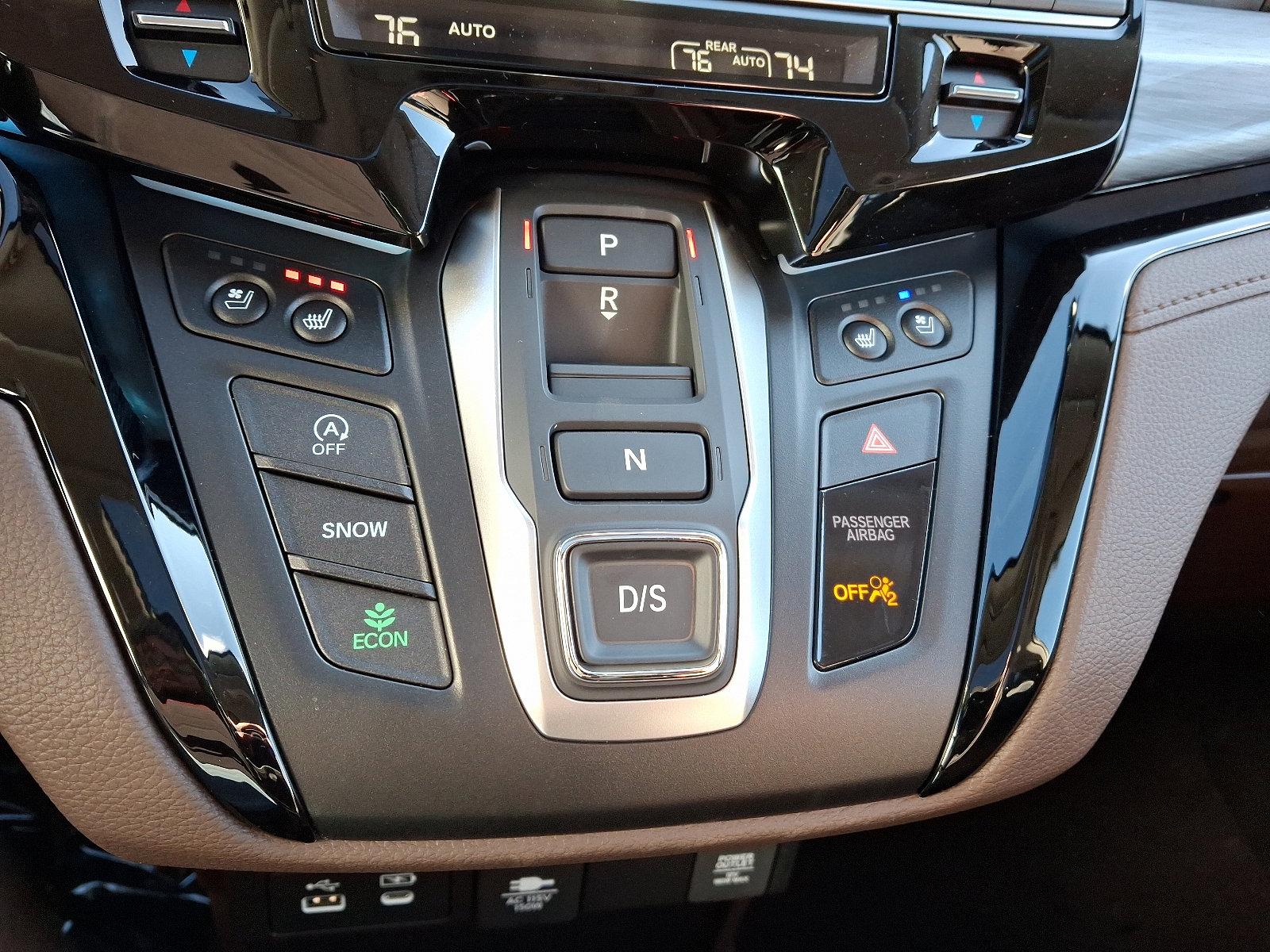 2025 Honda Odyssey Vehicle Photo in Harrisburg, PA 17111