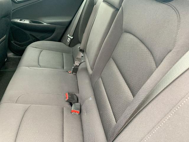 2022 Chevrolet Malibu Vehicle Photo in MOON TOWNSHIP, PA 15108-2571