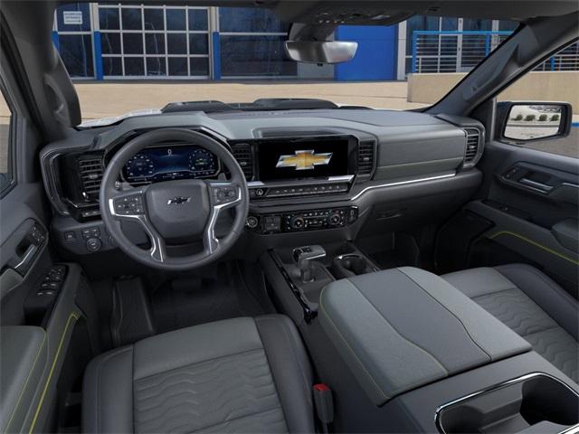 2025 Chevrolet Silverado 1500 Vehicle Photo in ENGLEWOOD, CO 80113-6708