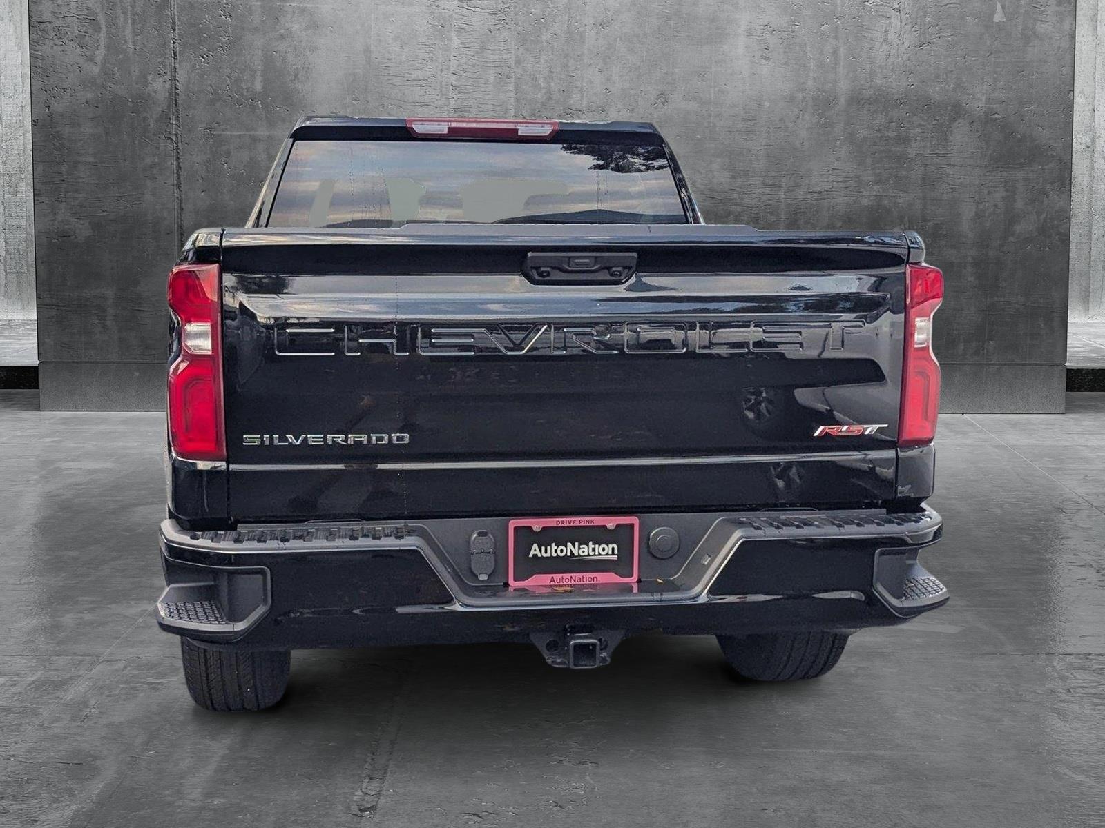 2025 Chevrolet Silverado 1500 Vehicle Photo in GREENACRES, FL 33463-3207