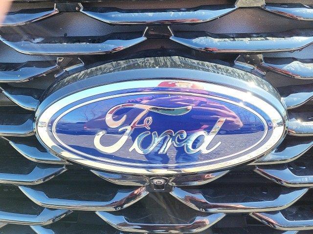 2023 Ford Explorer Vehicle Photo in THOMPSONTOWN, PA 17094-9014