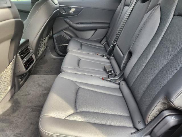 2025 Audi Q7 Vehicle Photo in HOUSTON, TX 77090