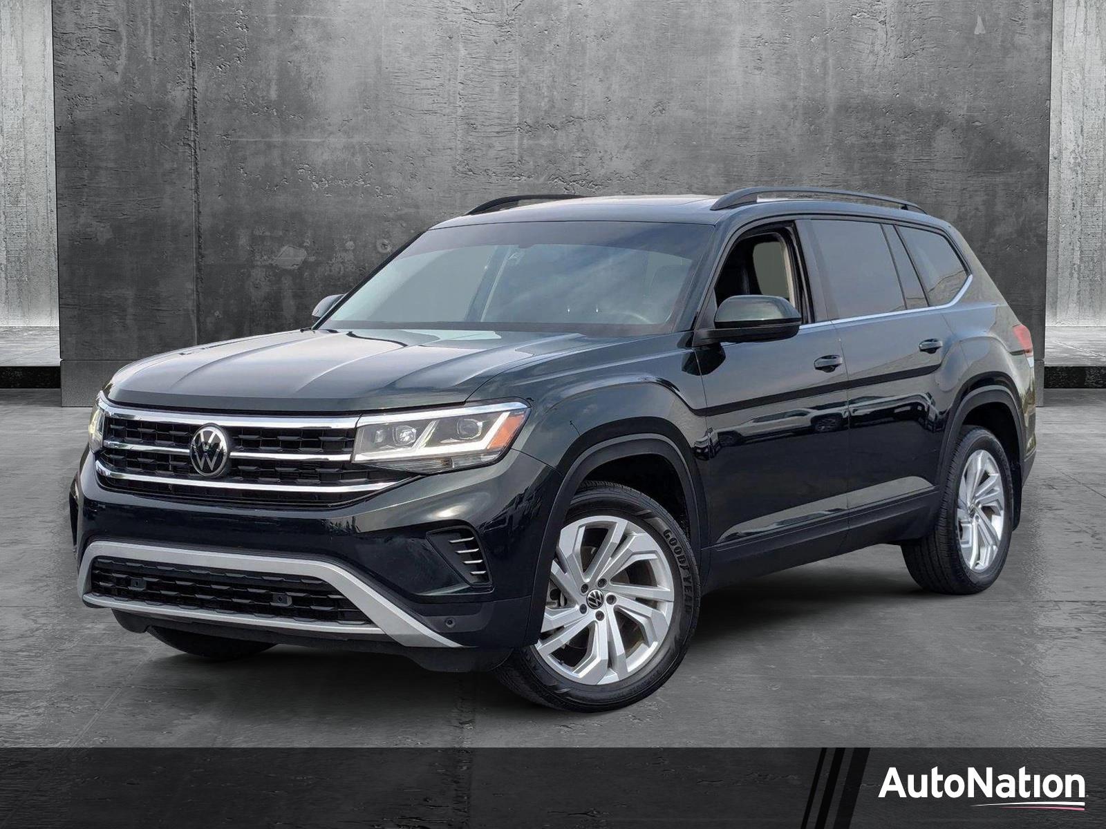 2021 Volkswagen Atlas Vehicle Photo in VALENCIA, CA 91355-1705