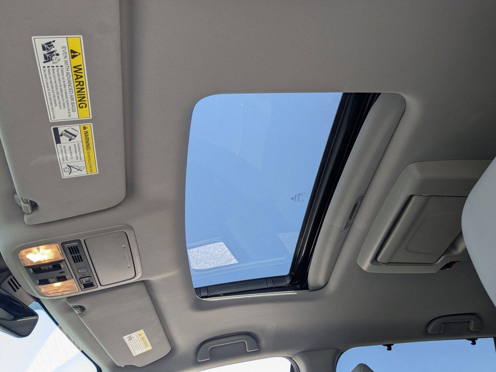 2019 Honda Pilot Vehicle Photo in Valencia, CA 91355
