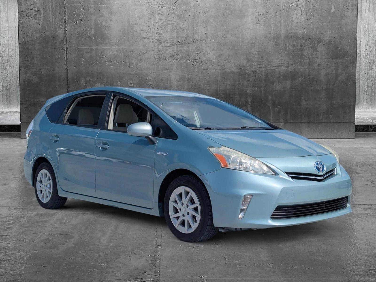 2014 Toyota Prius v Vehicle Photo in Ft. Myers, FL 33907