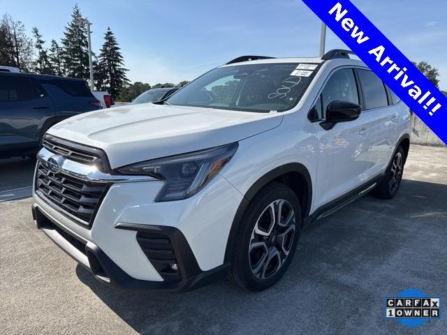 2024 Subaru Ascent Vehicle Photo in Puyallup, WA 98371