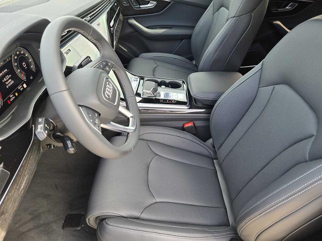 2025 Audi Q7 Vehicle Photo in SUGAR LAND, TX 77478