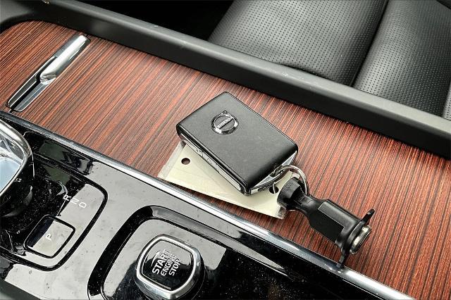 2023 Volvo XC60 Vehicle Photo in Grapevine, TX 76051