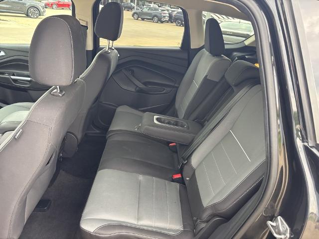 2015 Ford Escape Vehicle Photo in Peoria, IL 61615