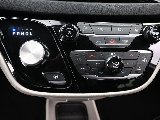 2023 Chrysler Pacifica Vehicle Photo in Cedar Rapids, IA 52402