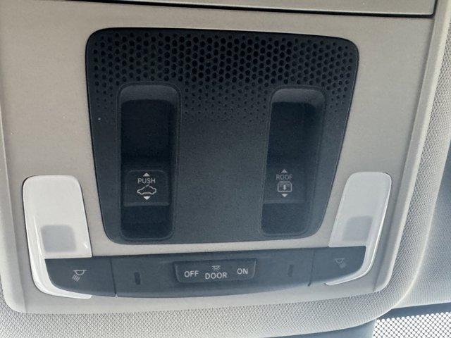 2023 Honda Pilot Vehicle Photo in LEOMINSTER, MA 01453-2952