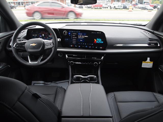 2025 Chevrolet Traverse Vehicle Photo in MADISON, IN 47250-1611