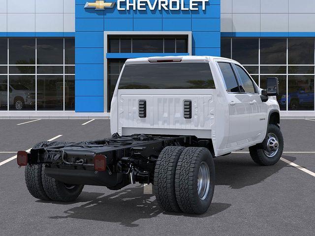 2025 Chevrolet Silverado 3500 HD Chassis Cab Vehicle Photo in PAWLING, NY 12564-3219