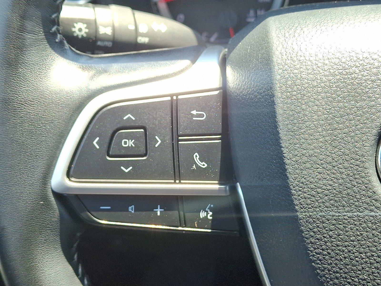 2022 Toyota Highlander Vehicle Photo in Harrisburg, PA 17111