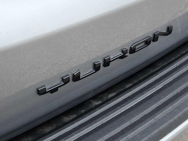 2023 GMC Yukon Vehicle Photo in DENTON, TX 76210-9321