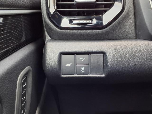 2025 Honda Pilot Vehicle Photo in Oshkosh, WI 54904
