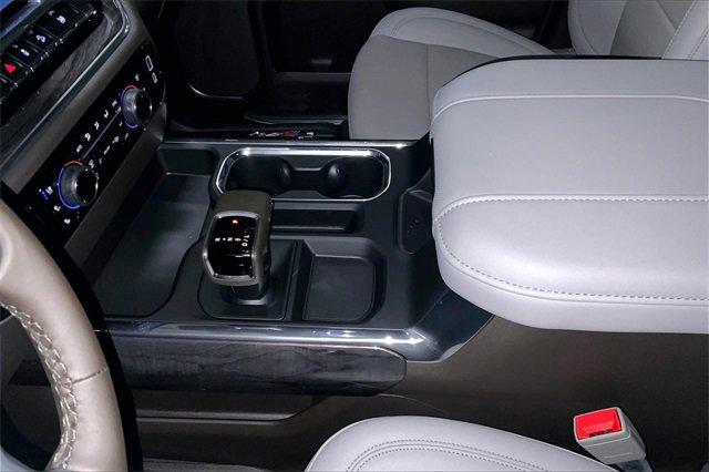 2025 Chevrolet Silverado 1500 Vehicle Photo in KANSAS CITY, MO 64114-4502