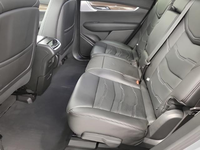 2024 Cadillac XT6 Vehicle Photo in GREEN BAY, WI 54303-3330