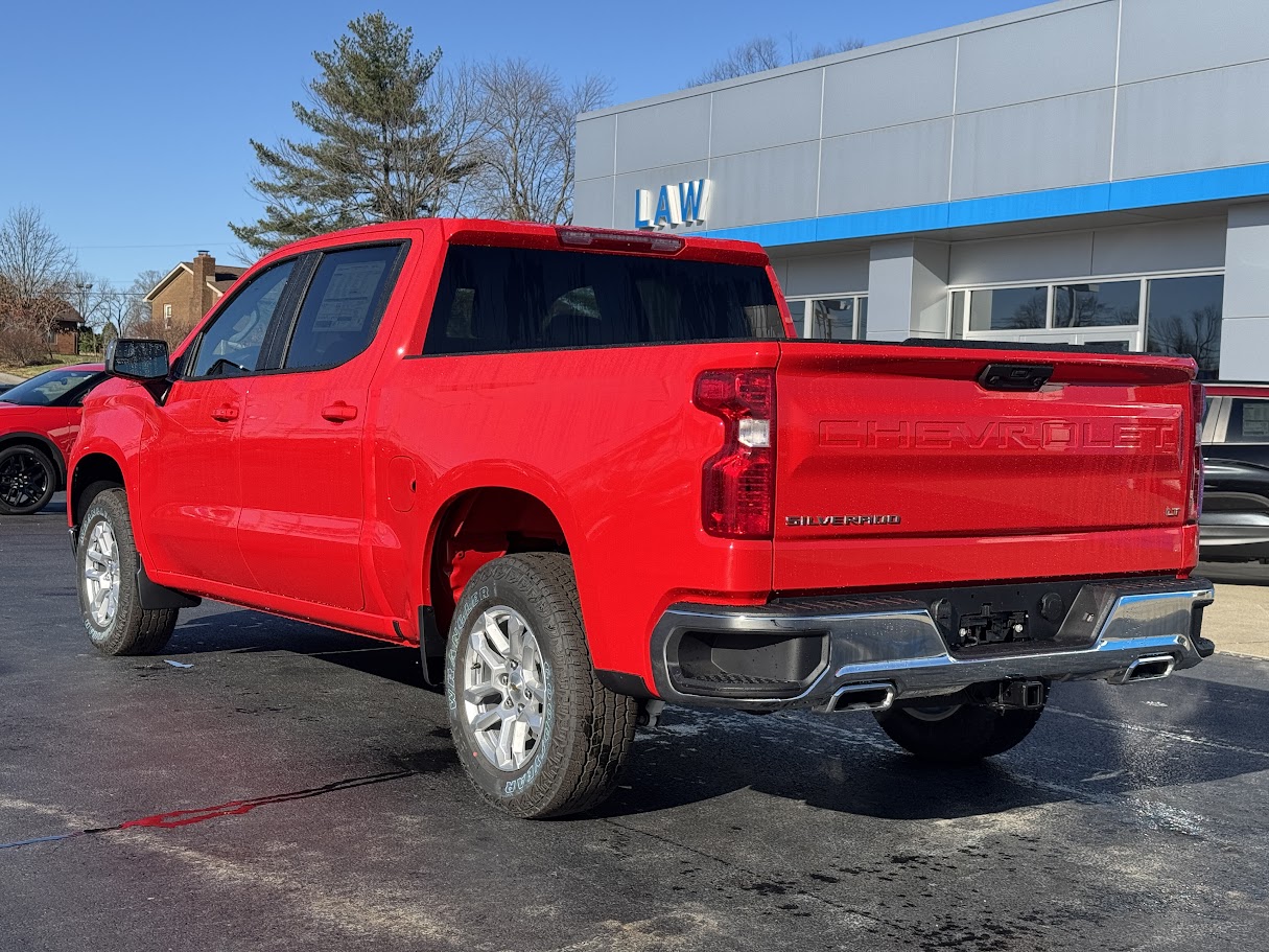 2025 Chevrolet Silverado 1500 Vehicle Photo in BOONVILLE, IN 47601-9633