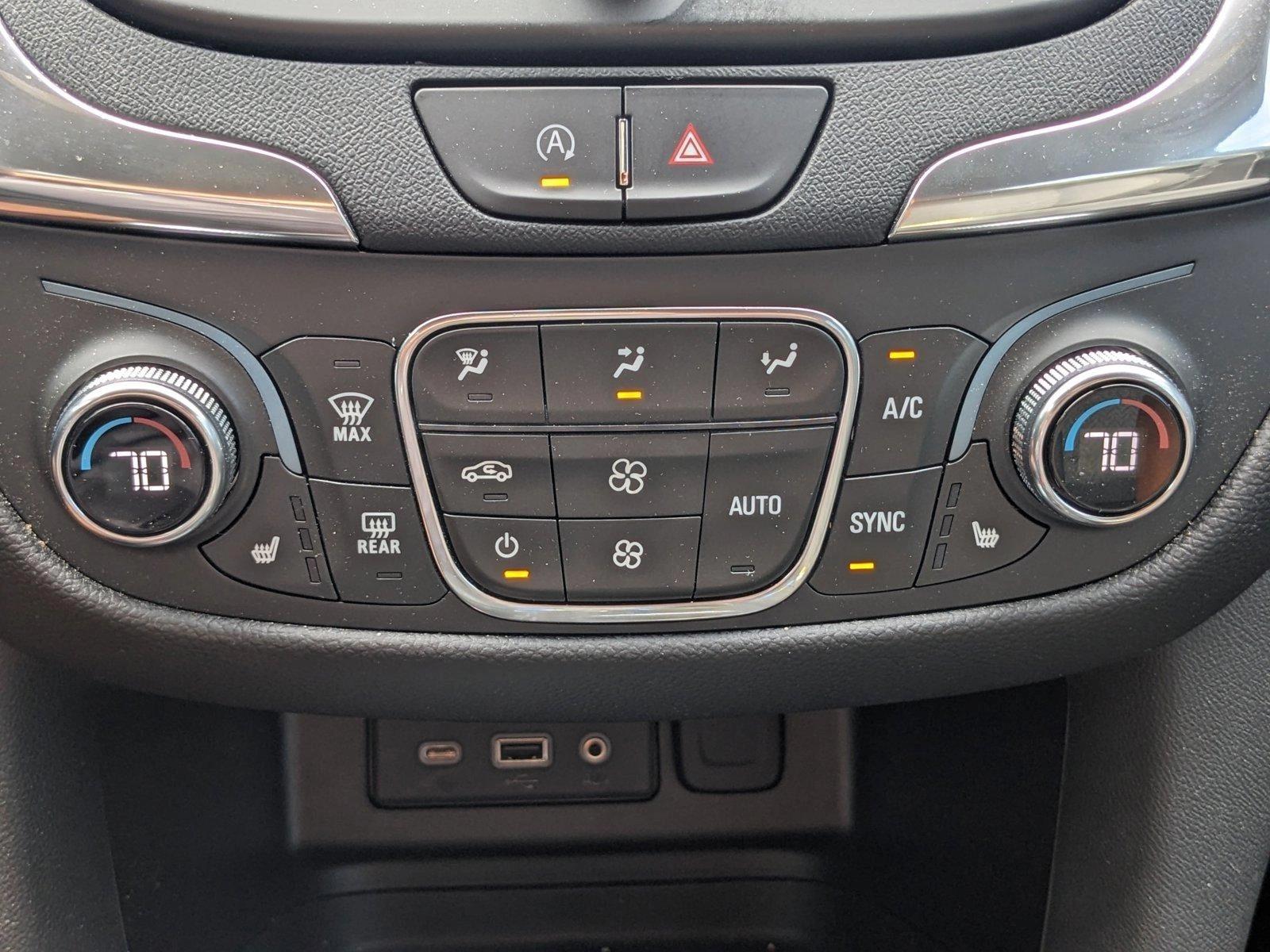 2022 Chevrolet Equinox Vehicle Photo in GREENACRES, FL 33463-3207