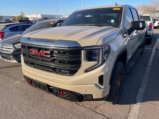 2023 GMC Sierra 1500 Vehicle Photo in GOODYEAR, AZ 85338-1310