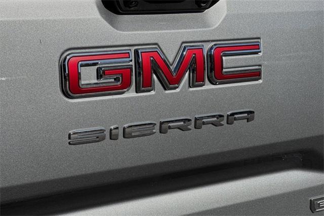 2025 GMC Sierra 1500 Vehicle Photo in ELK GROVE, CA 95757-8703