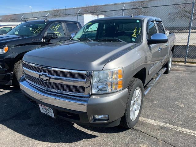 2008 Chevrolet Silverado 1500 Vehicle Photo in APPLETON, WI 54914-4656