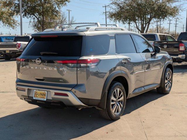 2024 Nissan Pathfinder Vehicle Photo in San Antonio, TX 78209